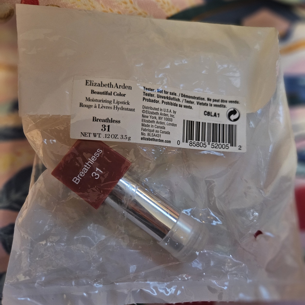 Elizabeth Arden Beautiful Color Lipstick in Breathless Red